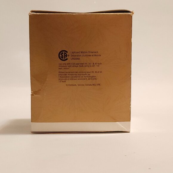 VINTAGE Hallmark Santa's Workshop Light and Motion Ornament 1993 - Picture 7 of 10